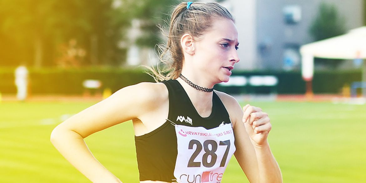 Tina Šmid