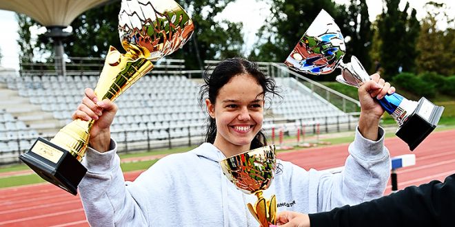 Tara s trofejima
